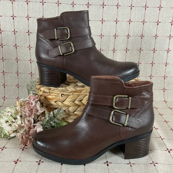 Clarks Collection Ultimate Comfort “Hollis Pearl” Mahogany Leather Ankle Boot 10 - Picture 1 of 7